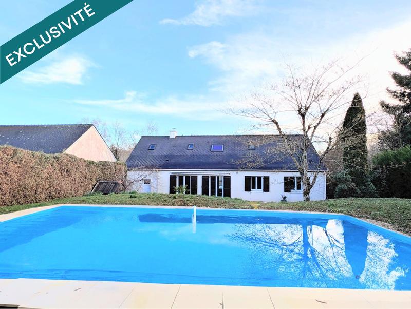 Maison - 139 m² - 7 pièces