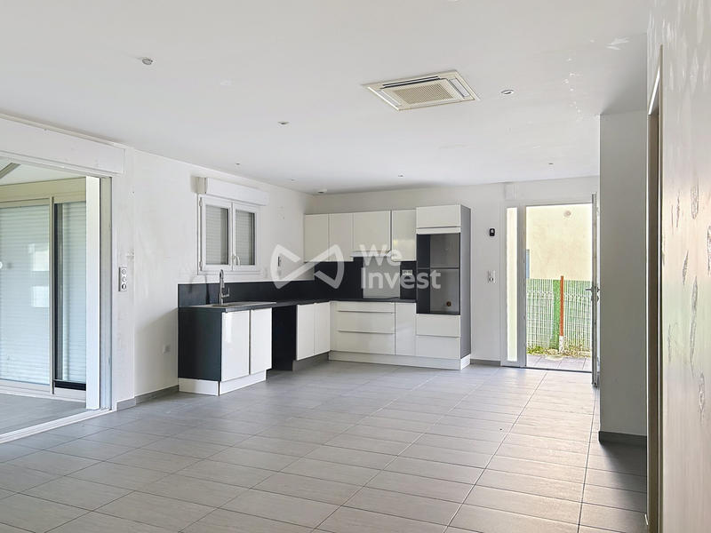 Maison traditionnelle - 100 m² - 5 pièces