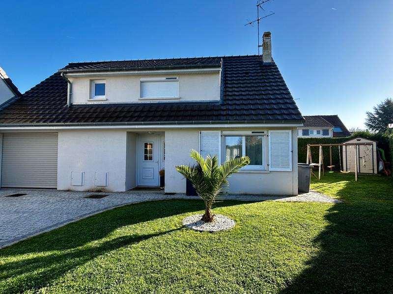 Maison - 115 m² - 6 pièces