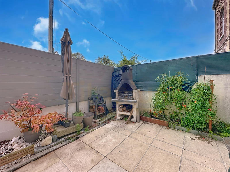 Maison - 96 m² - 3 pièces