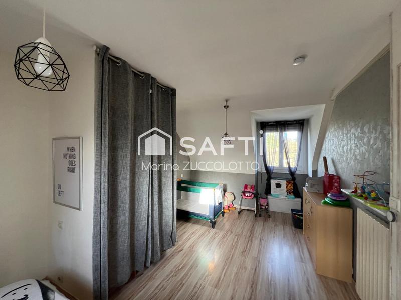 Maison - 137 m² - 5 pièces