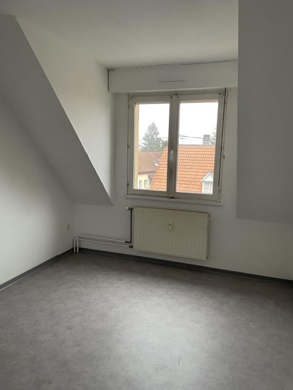 Appartement ancien - 74 m² - 3 pièces