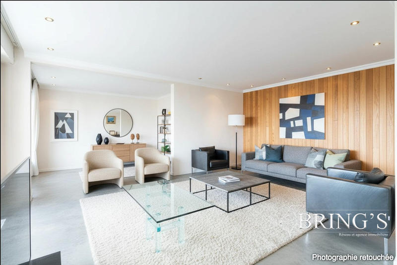 Appartement - 126 m² - 7 pièces