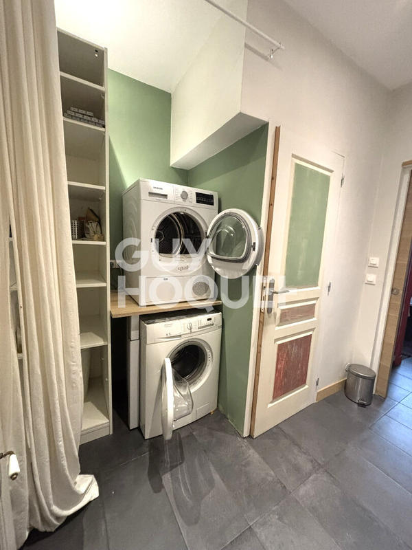 Maison - 204 m² - 6 pièces