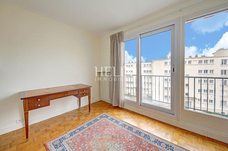 Appartement - 70 m² - 4 pièces