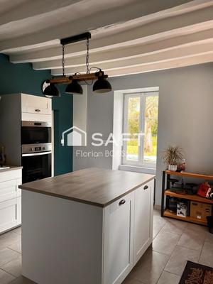 Maison - 139 m² - 7 pièces