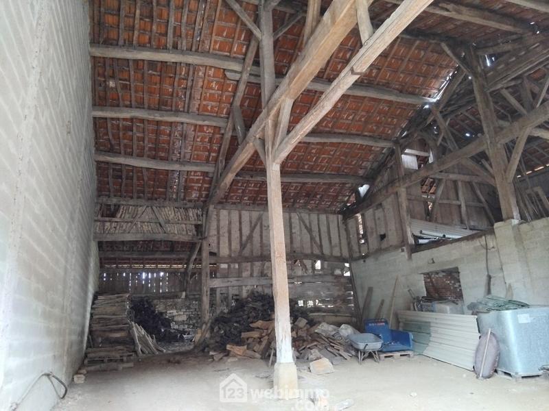 Ferme - 360 m² - 1 pièce