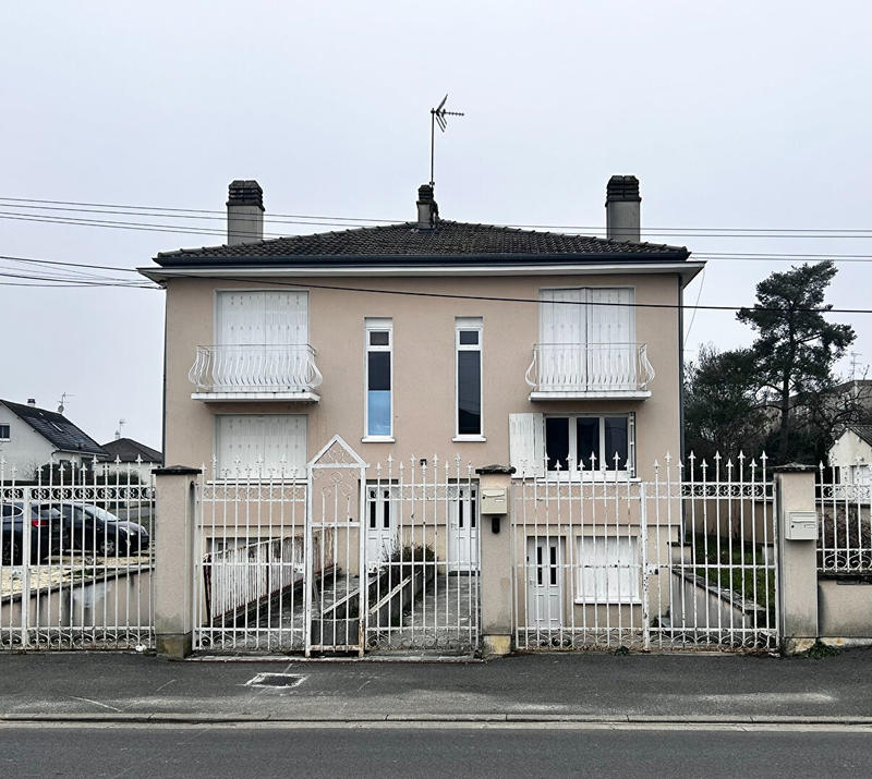 Appartement - 95 m² - 5 pièces