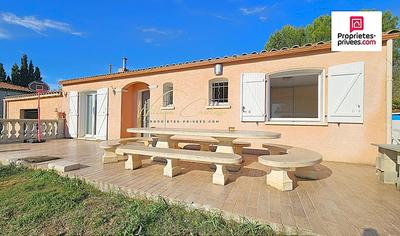 Villa - 90 m² - 4 pièces