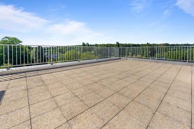 Appartement - 143 m² - 6 pièces