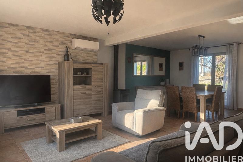 Maison - 110 m² - 4 pièces