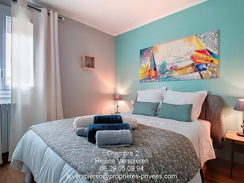 Maison - 213 m² - 10 pièces