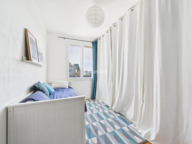 Appartement - 97 m² - 4 pièces