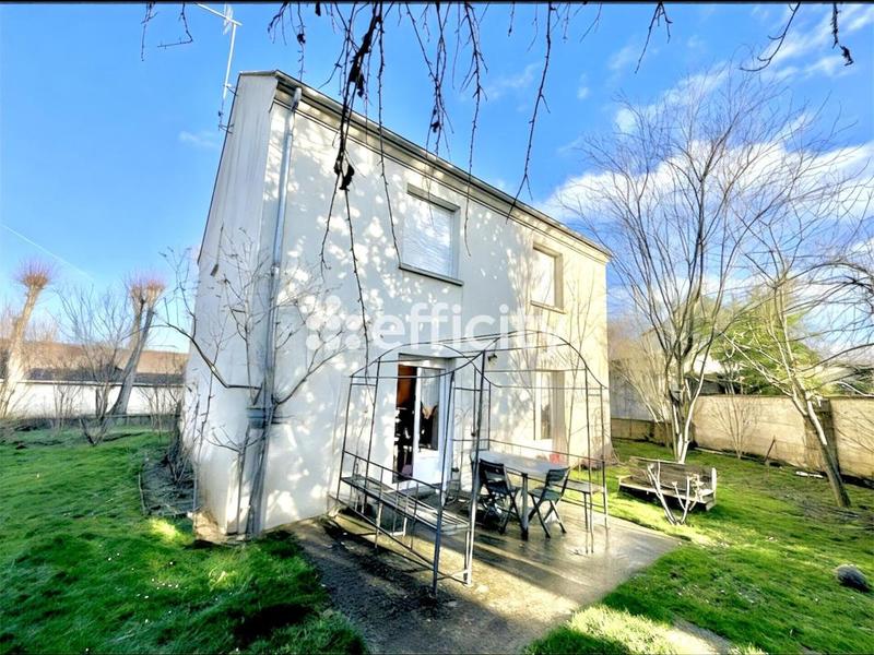 Maison - 108 m² - 5 pièces