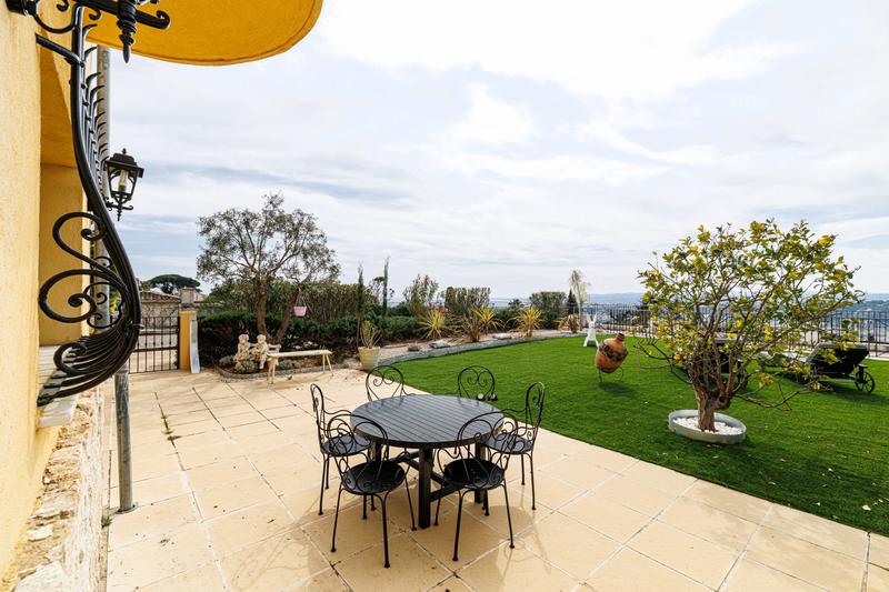 Appartement - 118 m² - 3 pièces