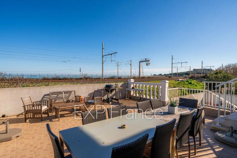 Appartement - 95 m² - 4 pièces