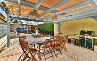 Villa - 155 m² - 5 pièces