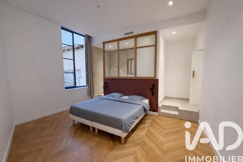 Appartement - 85 m² - 3 pièces