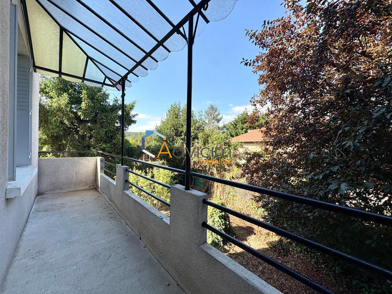 Maison - 137 m² - 5 pièces