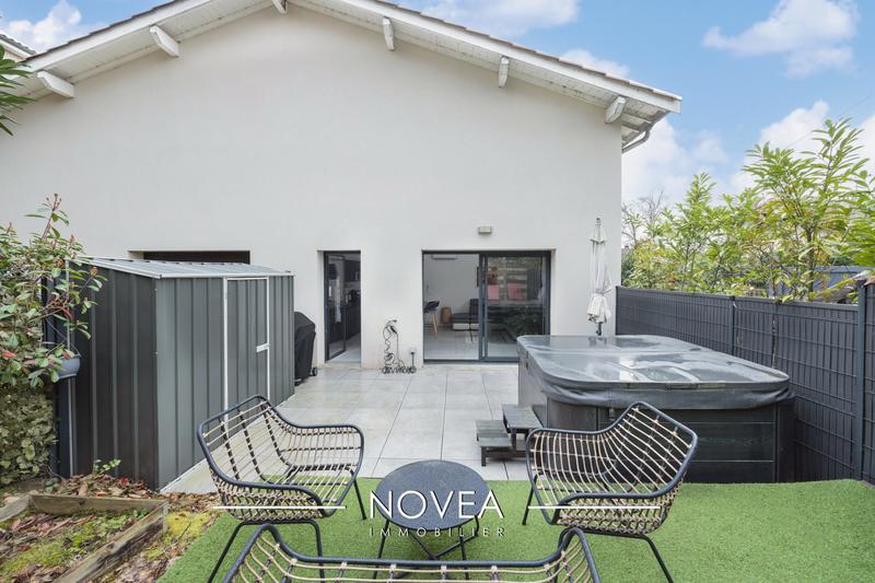 Maison - 97 m² - 4 pièces