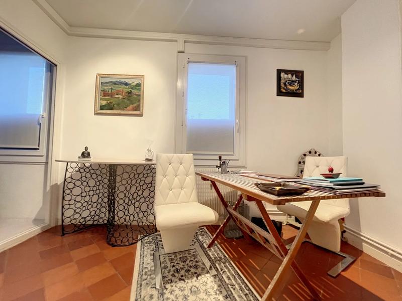 Appartement - 144 m² - 5 pièces