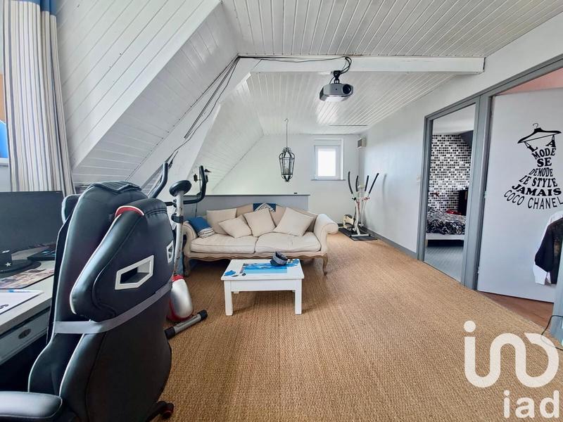 Maison - 163 m² - 9 pièces