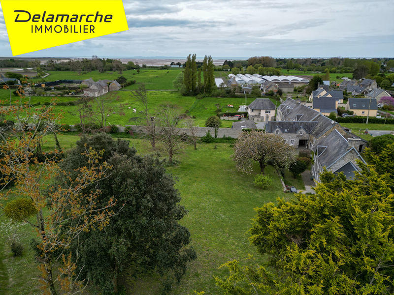 Maison - 208 m² - 9 pièces