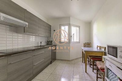 Appartement - 106 m² - 5 pièces