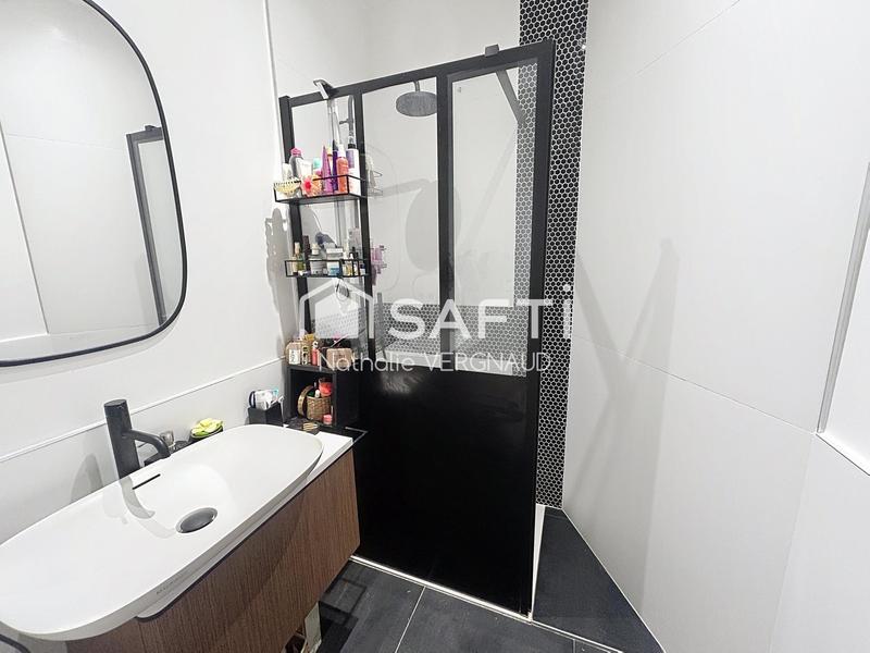 Appartement - 140 m² - 5 pièces