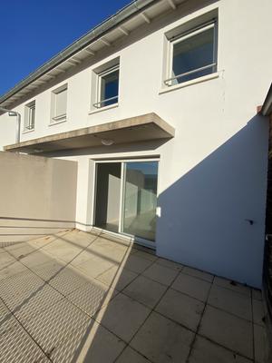 Appartement - 92 m² - 4 pièces