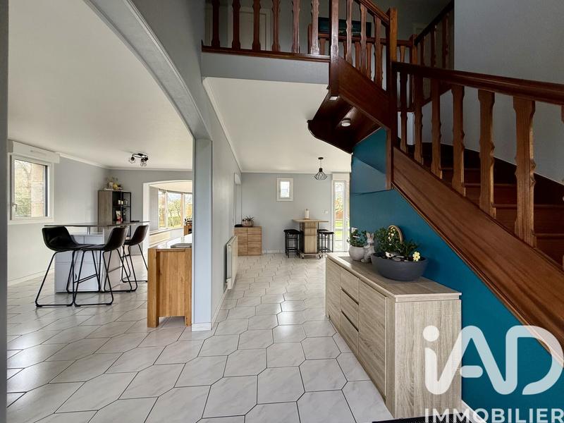 Maison - 138 m² - 6 pièces