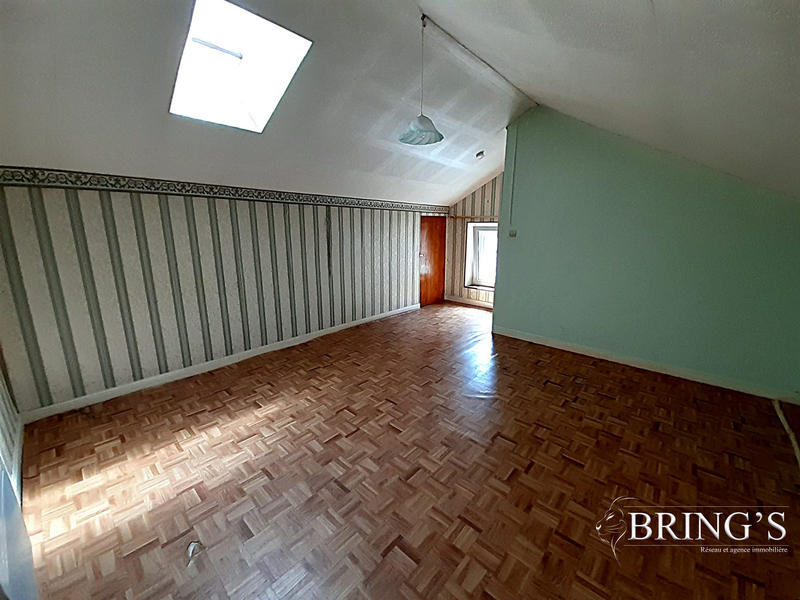 Maison - 85 m² - 4 pièces