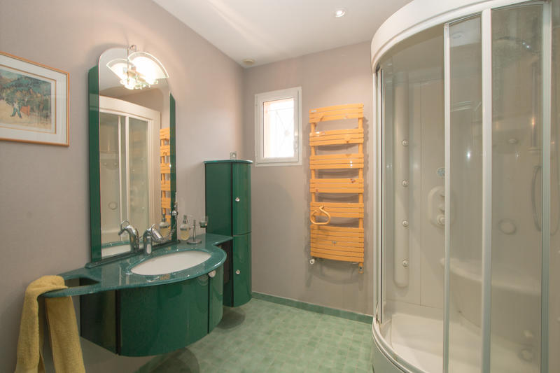 Maison - 344 m² - 7 pièces