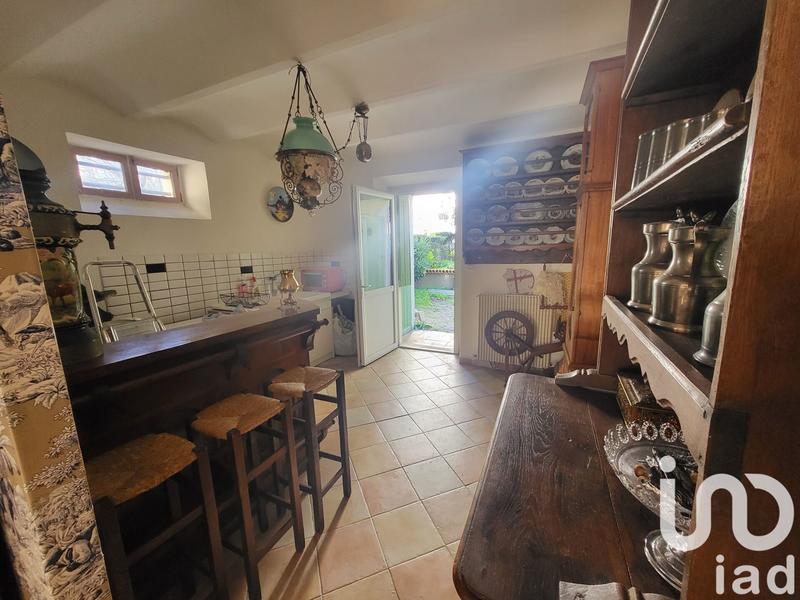 Maison - 167 m² - 6 pièces