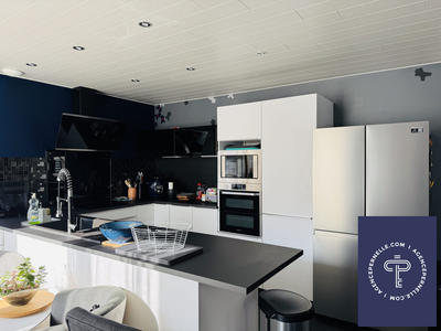 Maison - 156 m² - 6 pièces