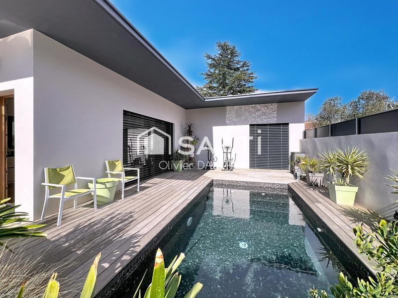 Maison - 103 m² - 4 pièces