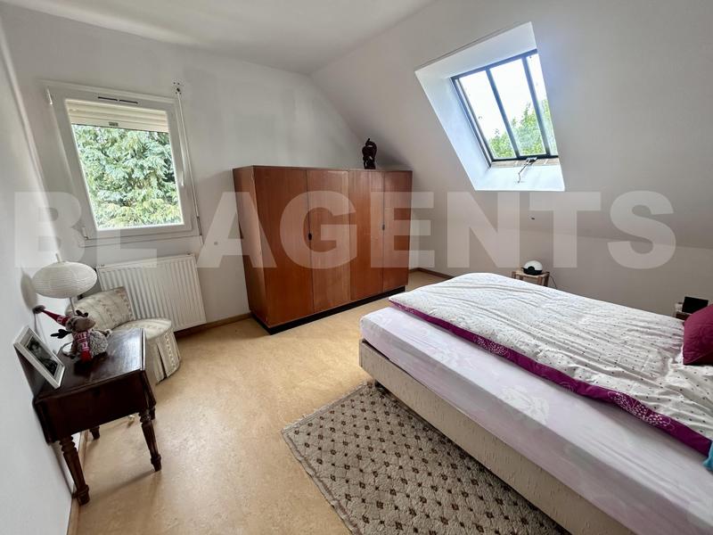 Maison traditionnelle - 165 m² - 7 pièces