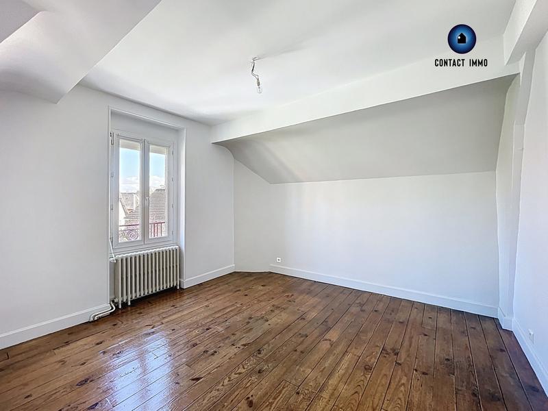 Maison - 152 m² - 7 pièces