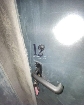 Parking / Garage - 3 m²