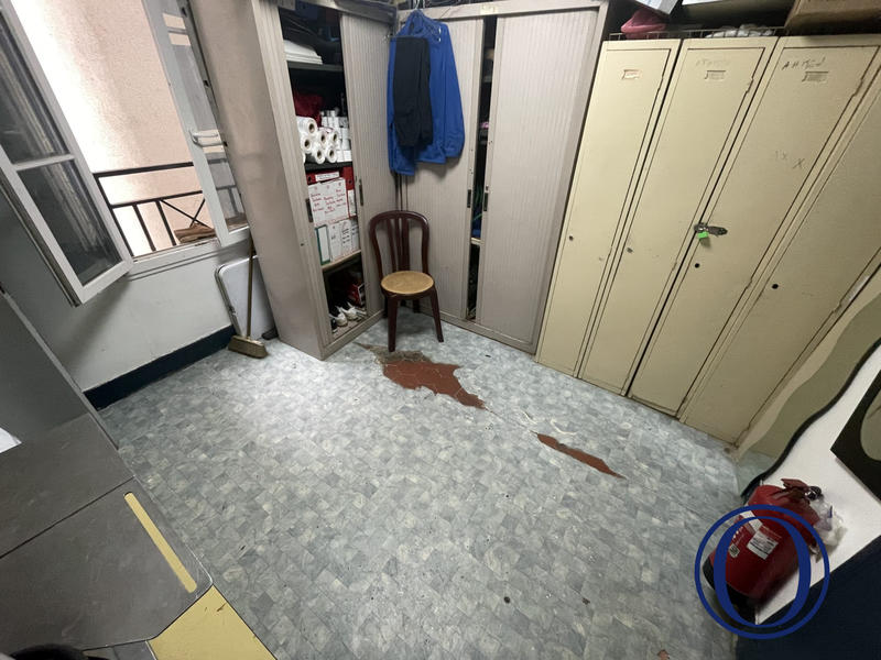 Fonds de commerce - 94 m²