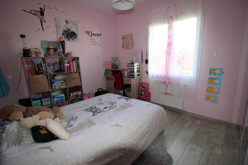 Maison - 176 m² - 8 pièces