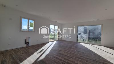 Maison - 103 m² - 4 pièces