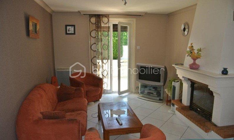 Maison - 89 m² - 6 pièces