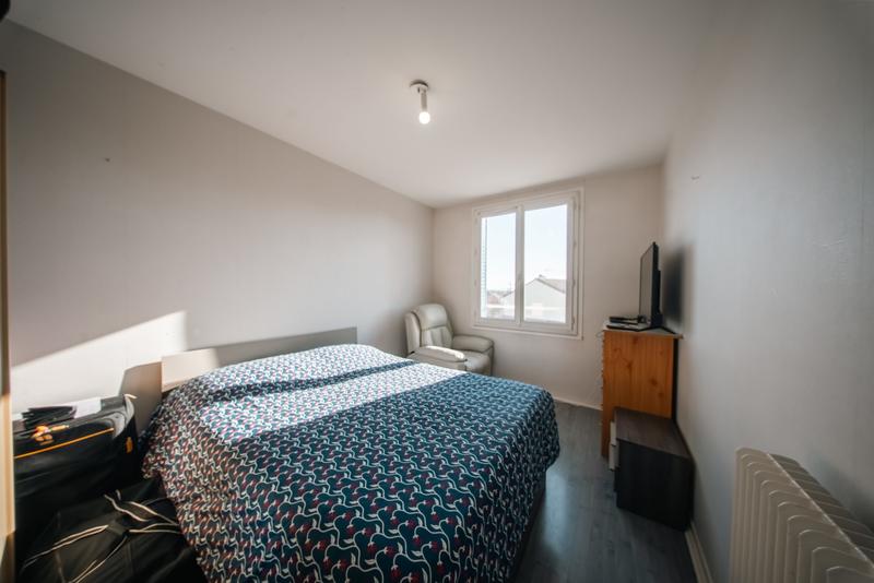 Appartement - 80 m² - 4 pièces