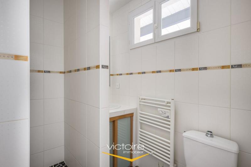 Maison - 191 m² - 6 pièces