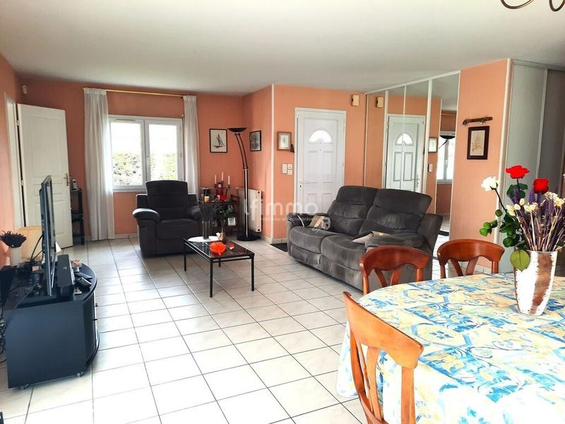 Maison - 138 m² - 5 pièces