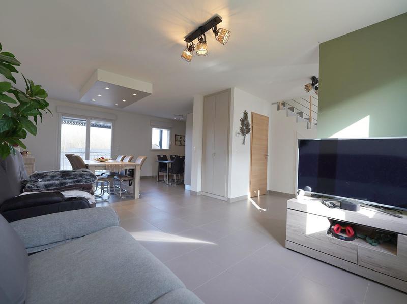 Maison - 110 m² - 6 pièces