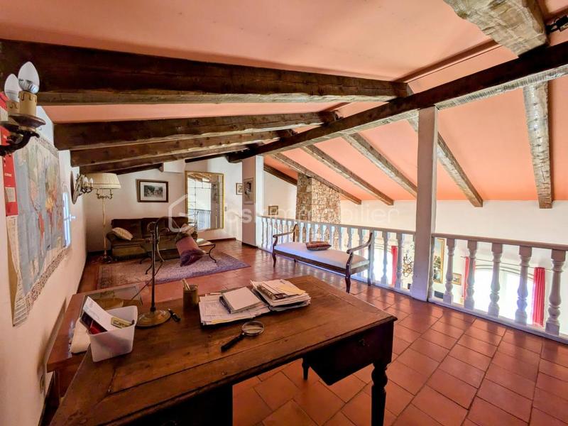 Maison d'architecte - 208 m² - 6 pièces