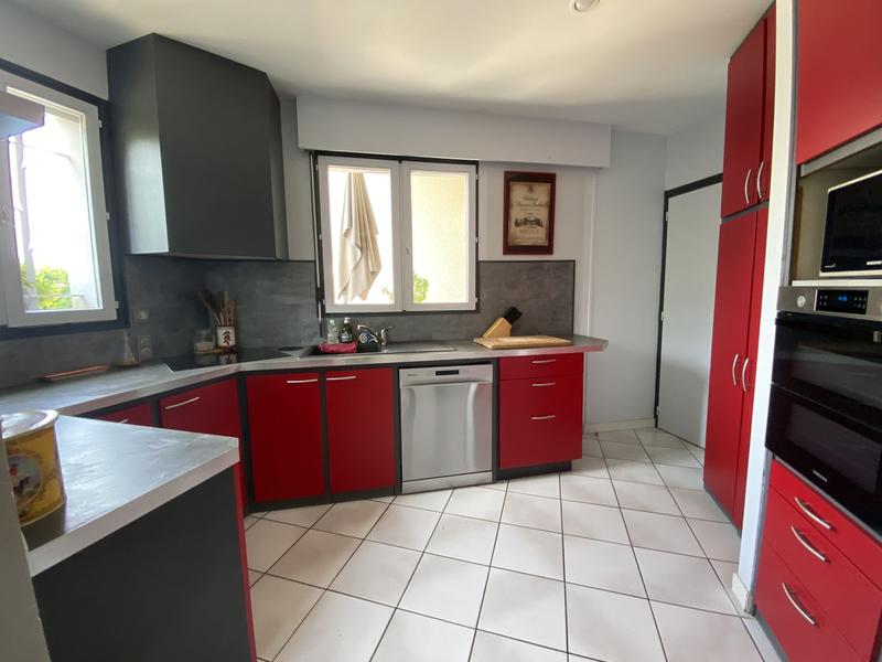 Maison - 150 m² - 8 pièces