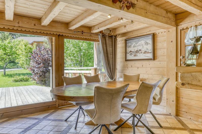 Châlet - 232 m² - 10 pièces